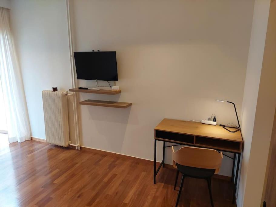 Cozy, Sunbathed, 30M2 Apartment Атина Екстериор снимка